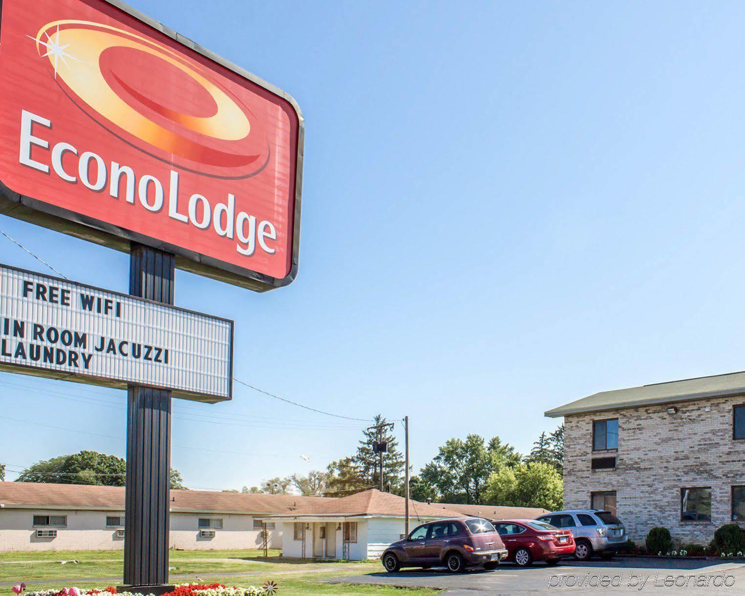 Econo Lodge Елкхарт Екстериор снимка